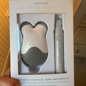 NuFace Petite Facial Kit in White and Gray